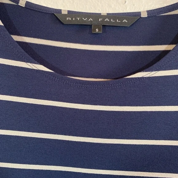 Ritva Falla navy striped tunic with pockets - Picture 3 of 5